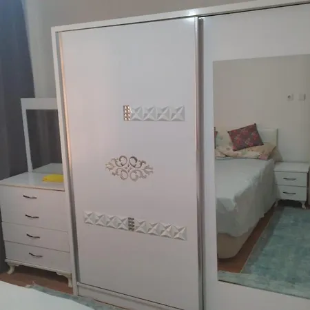 Appartement Lovely At Center Of